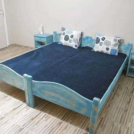 Holiday home Gidran Gyurus